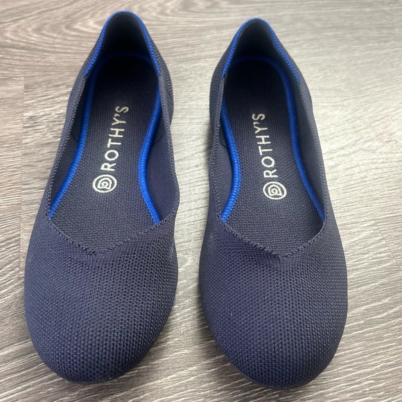 Rothy's Shoes - ROTHY’S flats round toe shoes